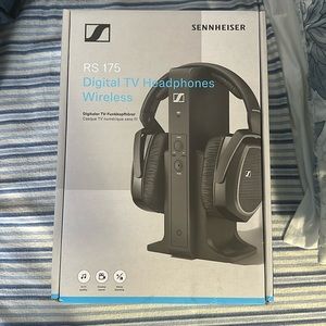 Digital TV aheadphones Wireless